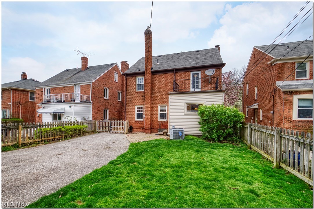 2366 Charney Road Cleveland, OH 44118 - Photo 32 of 34 Gallery Image 32