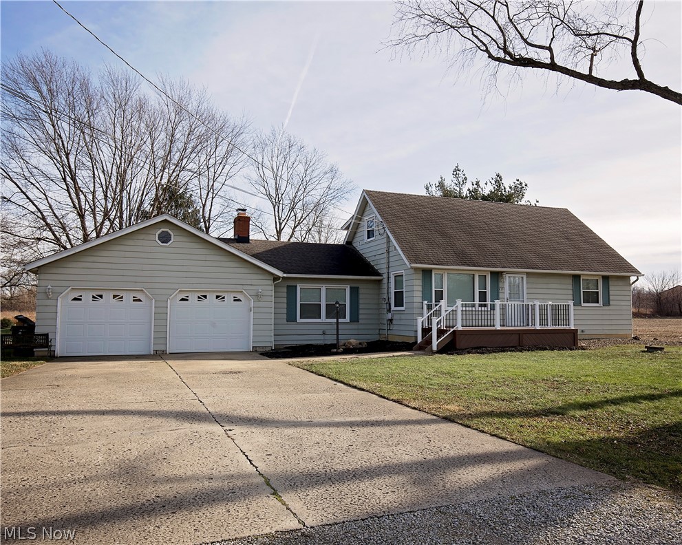 8251 Avon Belden Road North Ridgeville, OH 44039 - Photo 2 of 31