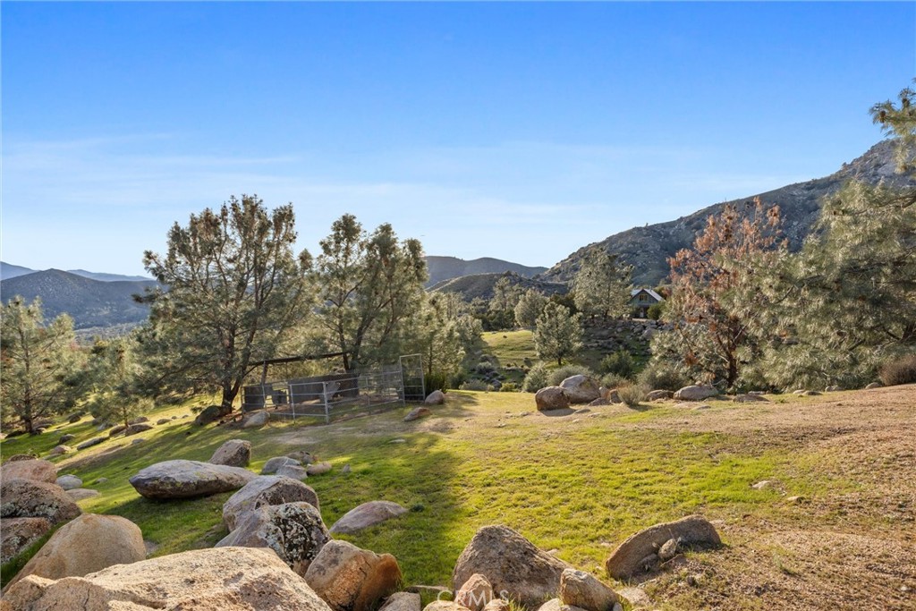 9990 Fay Ranch Road Weldon, CA 93283 - Photo 47 of 51 a view of a lake with a mountain