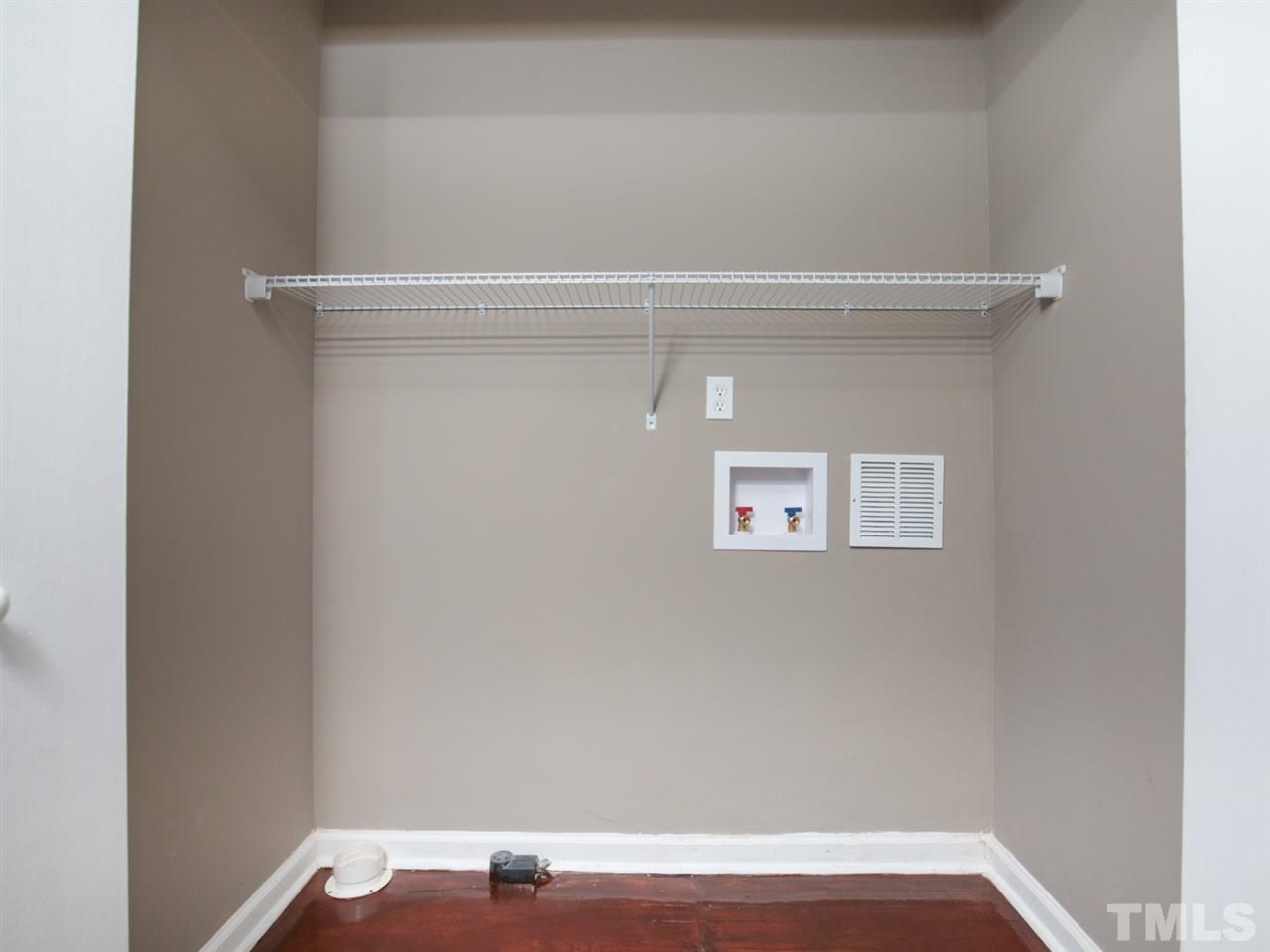 10332 Poole Road Wendell, NC 27591 - Photo 14 of 25 Gallery Image 14