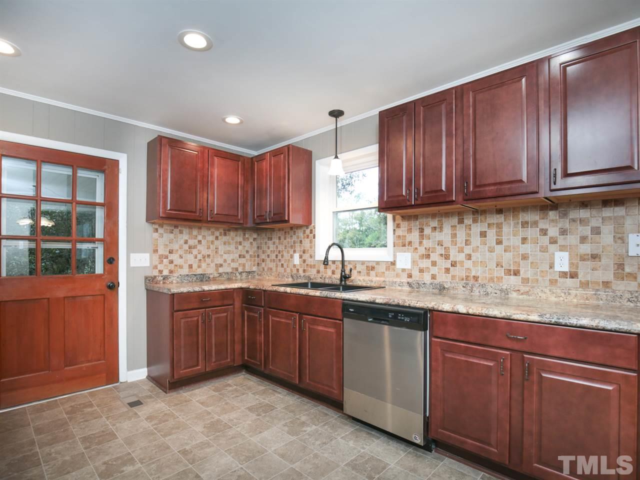 10332 Poole Road Wendell, NC 27591 - Photo 8 of 25 Gallery Image 8