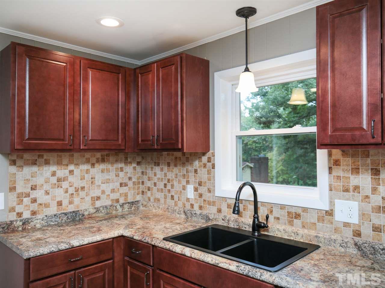 10332 Poole Road Wendell, NC 27591 - Photo 9 of 25 Gallery Image 9