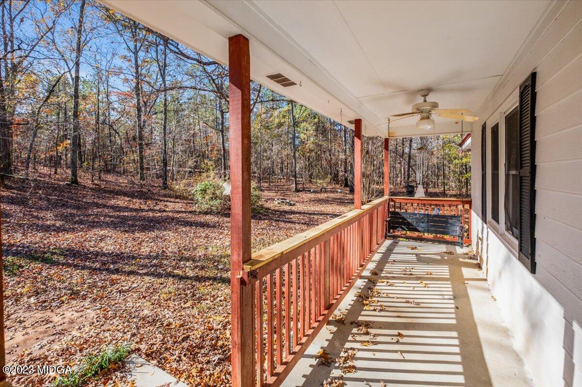 546 Old Union Gin Road Forsyth, GA 31029 - Photo 2 of 23 a view of a balcony
