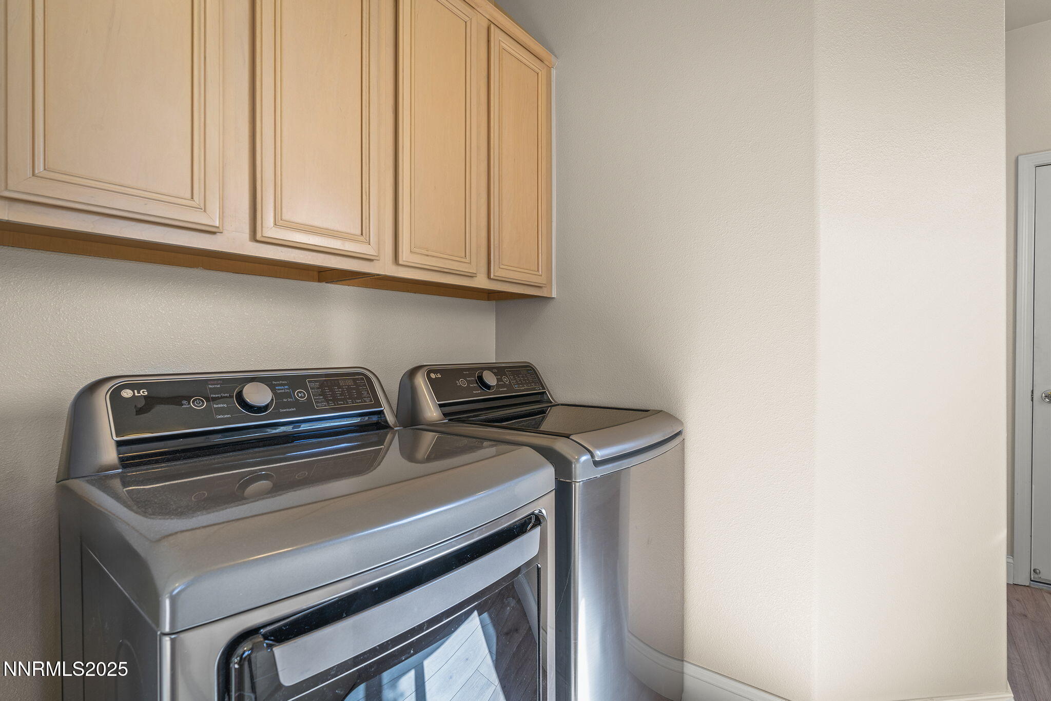 10145 Donner Peak Drive Reno, NV 89521 - Photo 20 of 32