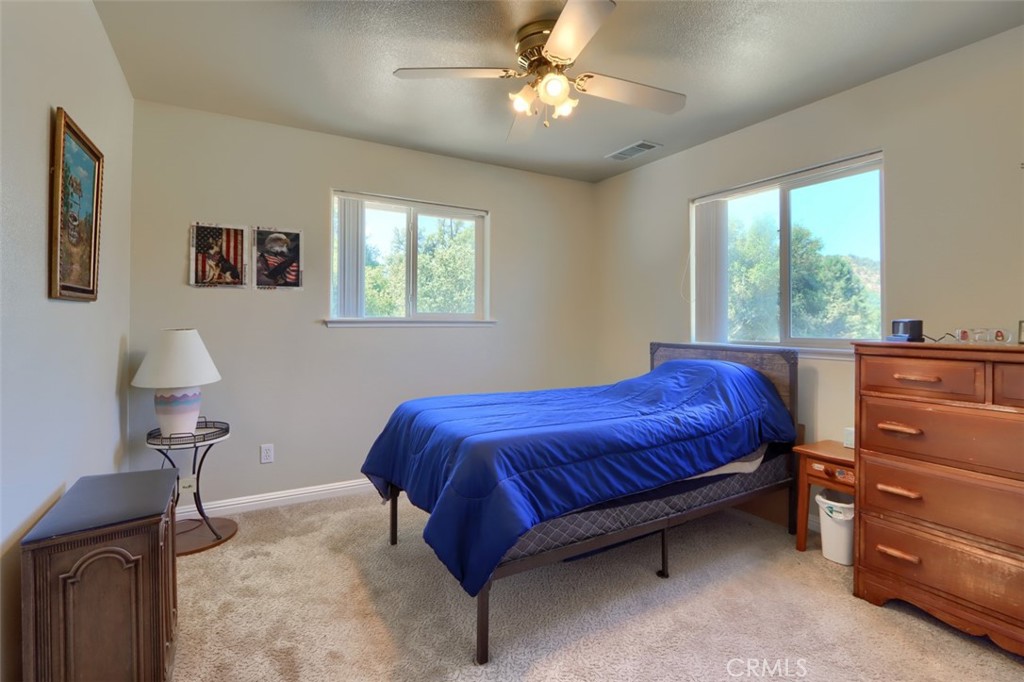 4078 Live Oak Road Mariposa, CA 95338 - Photo 16 of 63