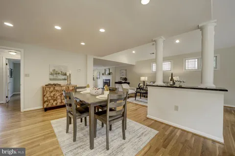 $1,249,000 | 1112 Fallsmead Way, Potomac, MD 20854