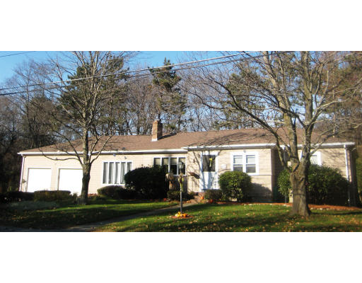 11 Deerfield Road Sharon, MA 02067 - Photo 3 of 10