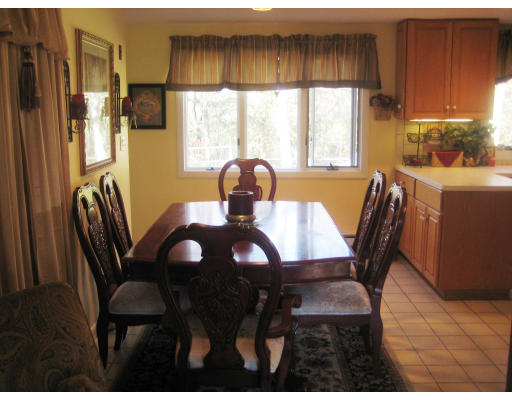 11 Deerfield Road Sharon, MA 02067 - Photo 4 of 10