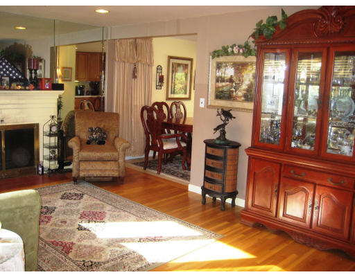 11 Deerfield Road Sharon, MA 02067 - Photo 5 of 10