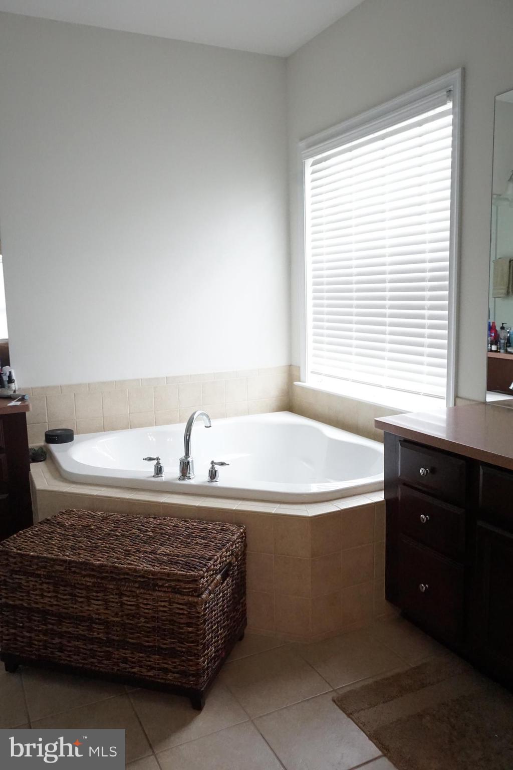 1403 Hampshire Lane Chester Springs, PA 19425 - Photo 13 of 31 a room with a bed and a window