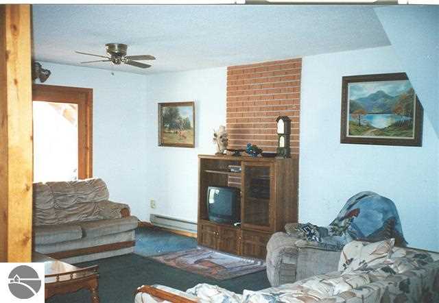1796 Ridge Road Hale, MI 48739 - Photo 4 of 8 1748487-3.JPG