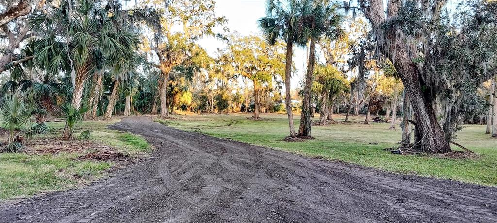 11105 Winn Road Riverview, FL 33569 - Photo 2 of 22