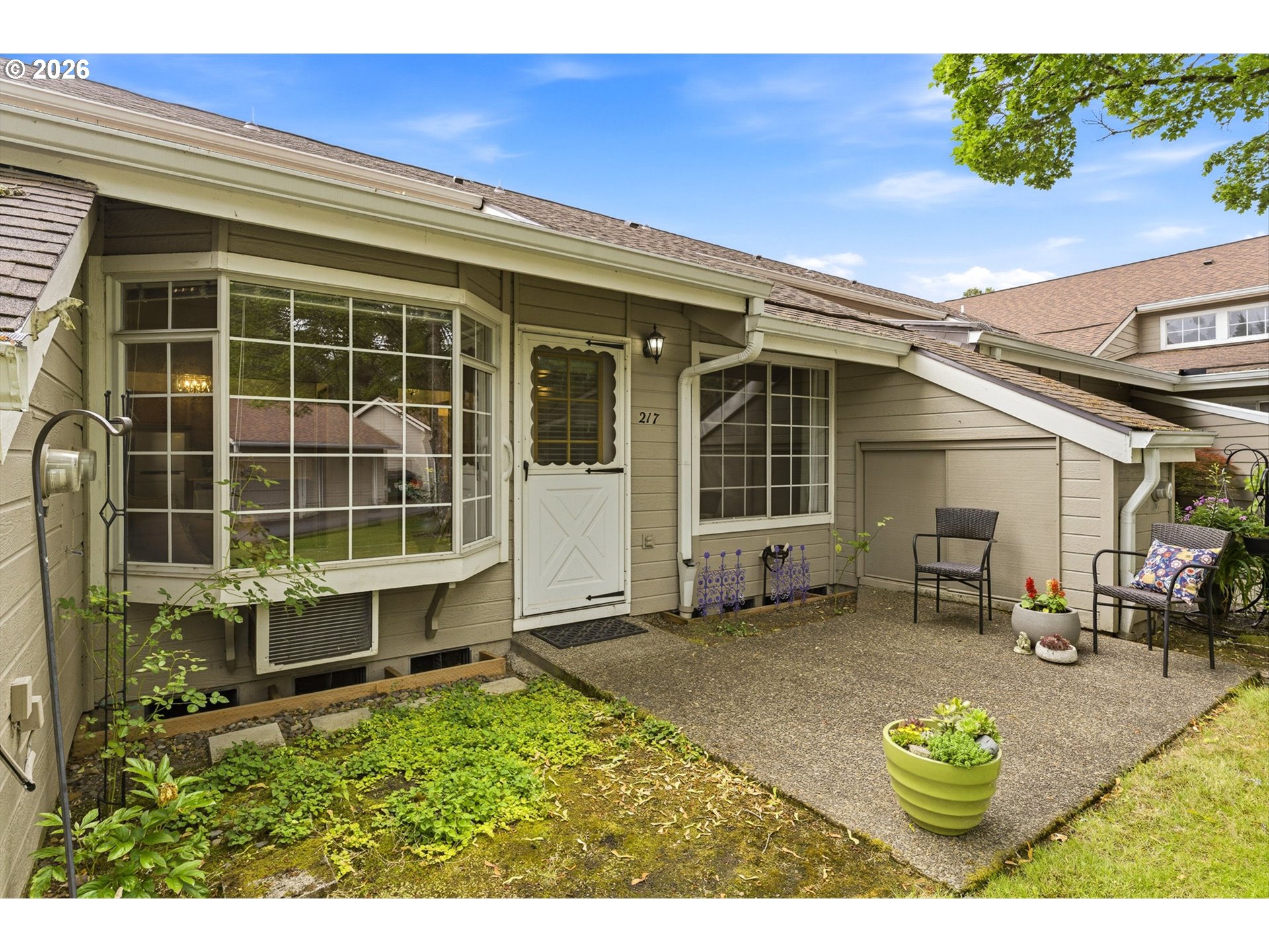 13775 Southwest Scholls Ferry Road, Unit 217 Beaverton, OR 97008 - Photo 2 of 11