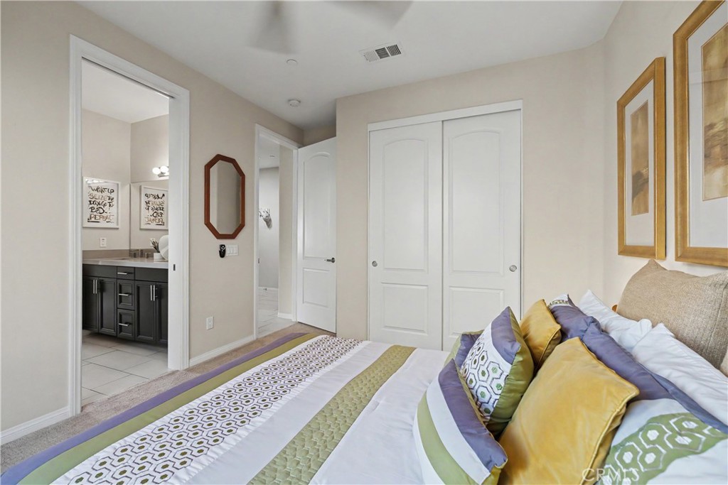 1232 Oro Ridge Palm Springs, CA 92262 - Photo 16 of 36