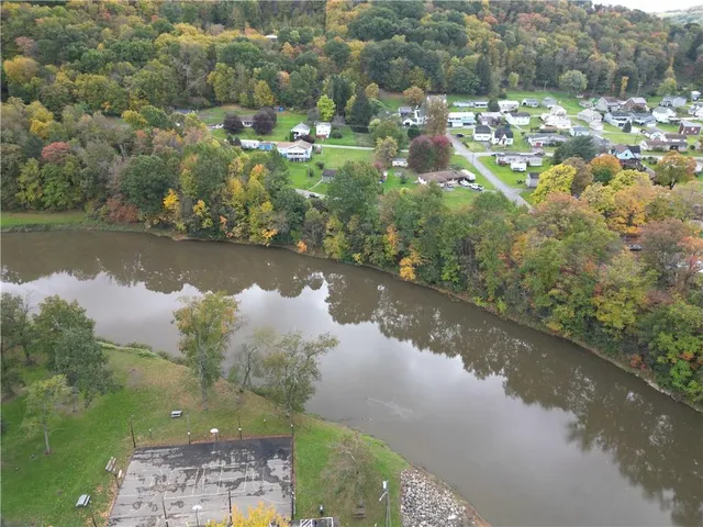 $47,000 | 517 Waterloo Road, New Bethlehem, PA 16242