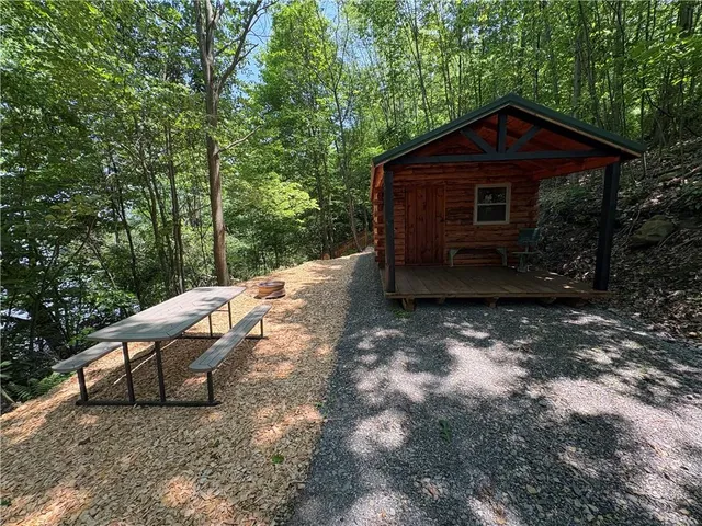 $47,000 | 517 Waterloo Road, New Bethlehem, PA 16242