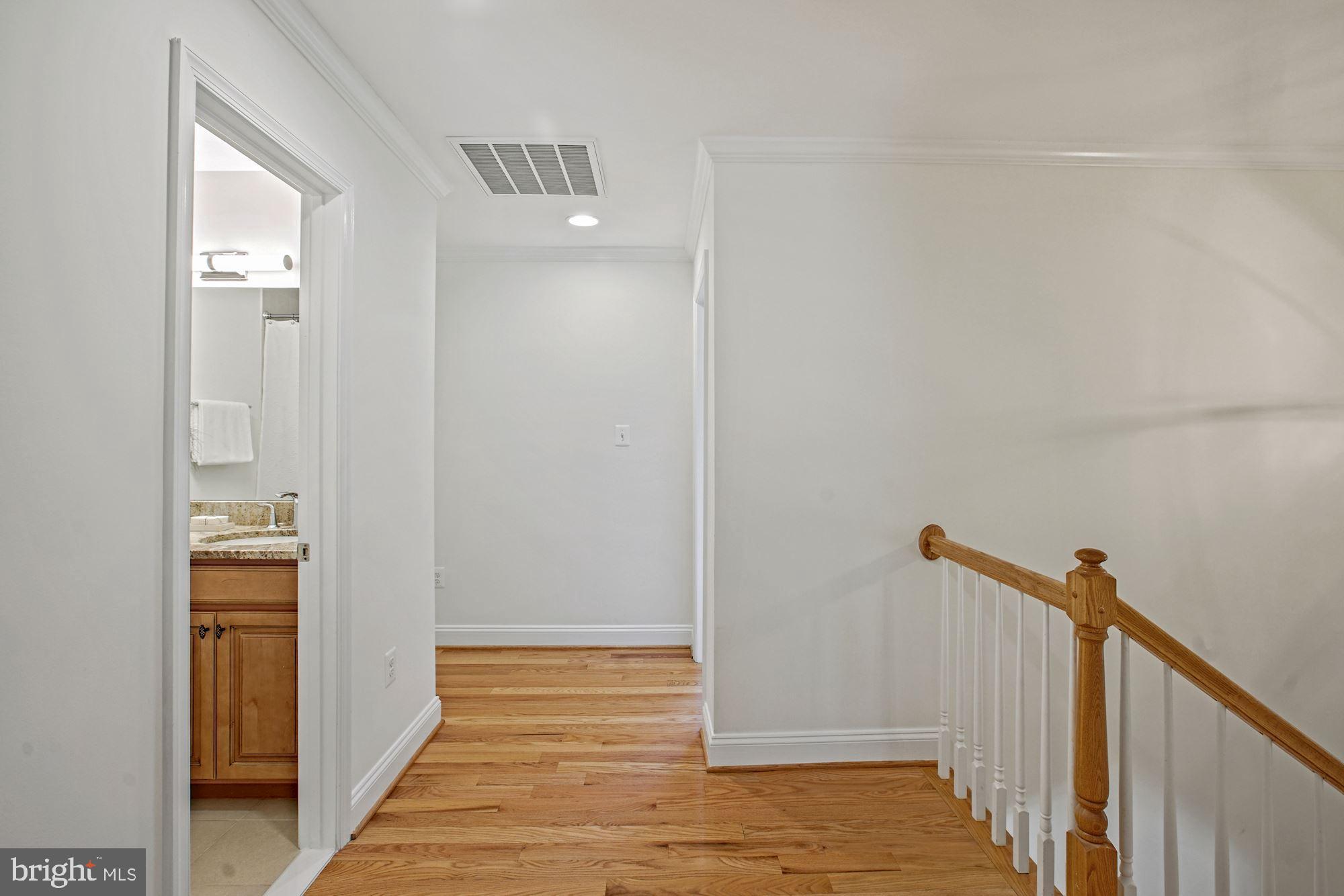 8005 Flint Street Springfield, VA 22153 - Photo 33 of 52