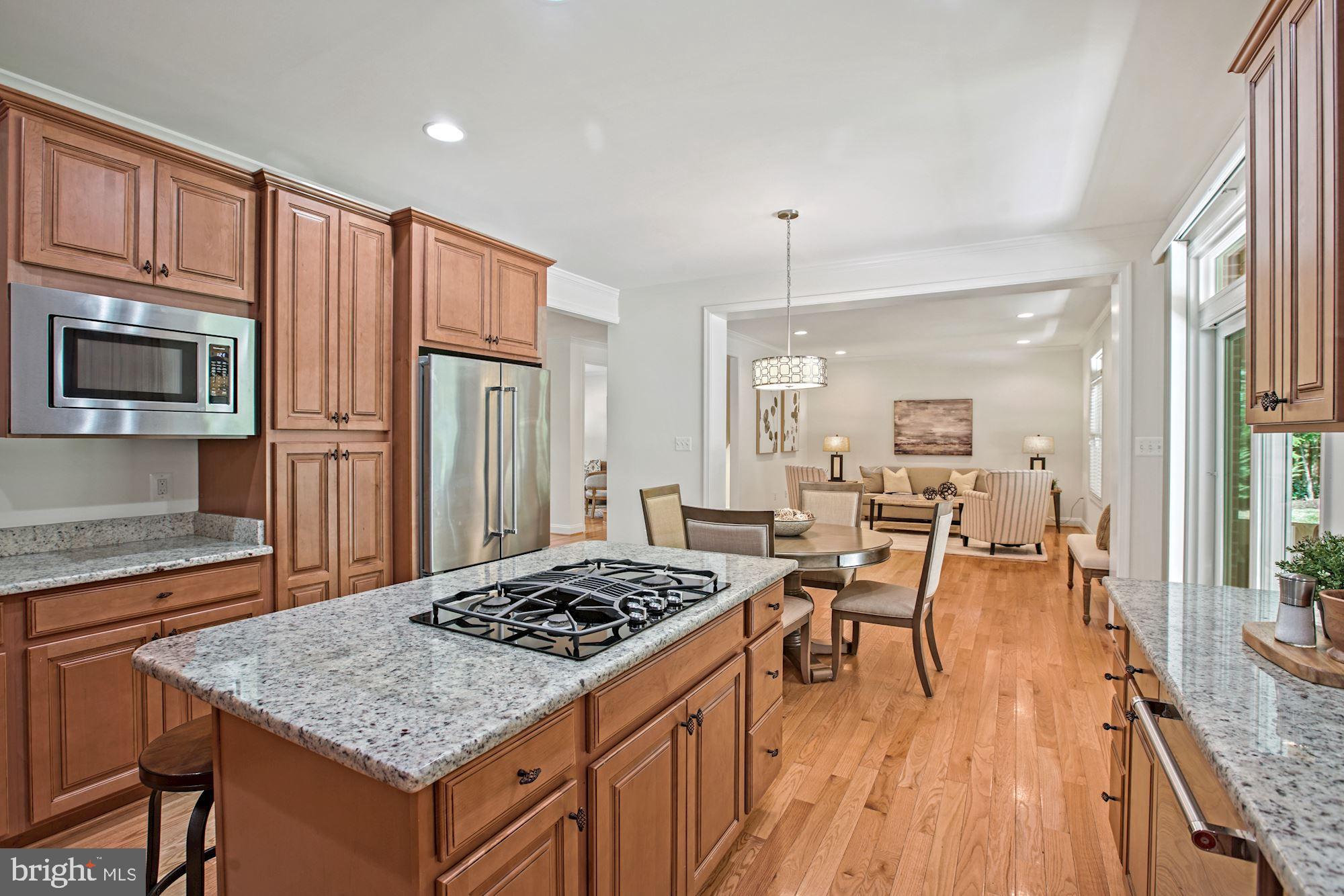 8005 Flint Street Springfield, VA 22153 - Photo 7 of 52