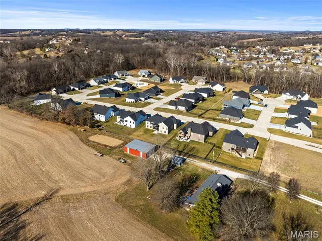 $529,900 | 136 Vly Brk Court, Washington, MO 63090