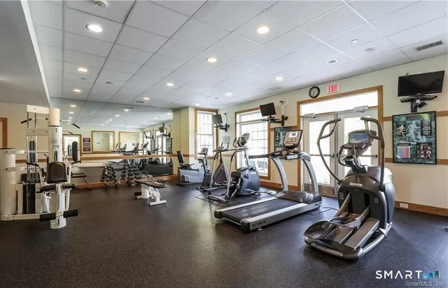 $3,650 | 1303 Bradford Drive, Unit 1303, Danbury, CT 06811