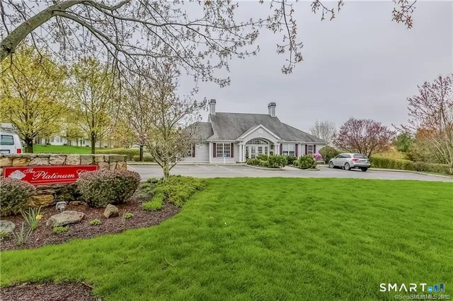 $3,650 | 1303 Bradford Drive, Unit 1303, Danbury, CT 06811