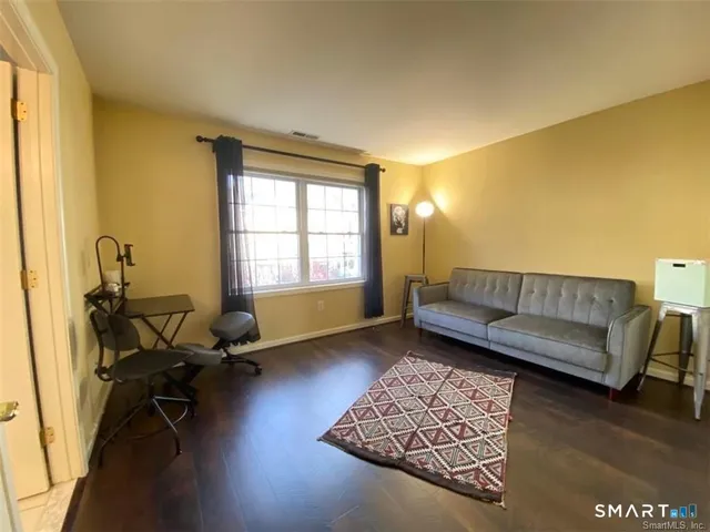 $3,650 | 1303 Bradford Drive, Unit 1303, Danbury, CT 06811