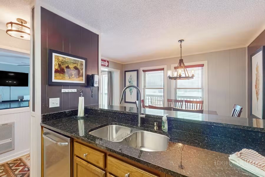 301 Pinnacle Inn Road, Unit 3209 Beech Mountain, NC 28604 - Photo 31 of 37