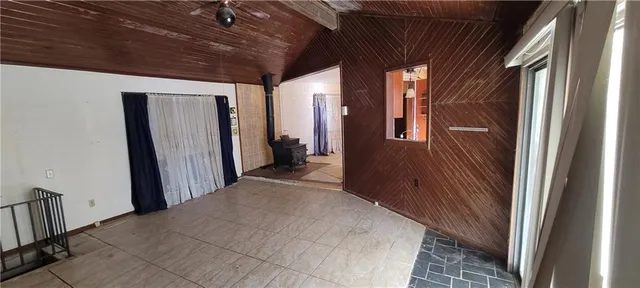 $425,000 | 38305 East 155th Street, Pleasant Hill, MO 64080