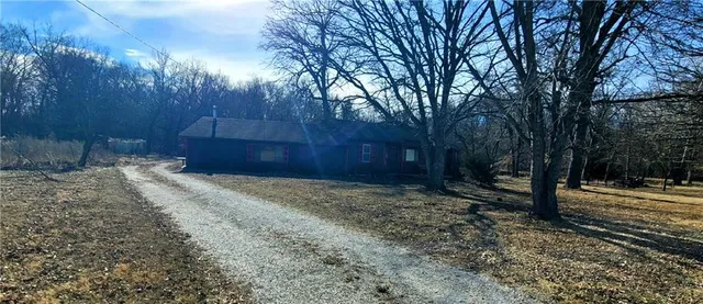 $425,000 | 38305 East 155th Street, Pleasant Hill, MO 64080