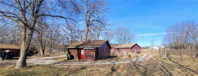 $425,000 | 38305 East 155th Street, Pleasant Hill, MO 64080