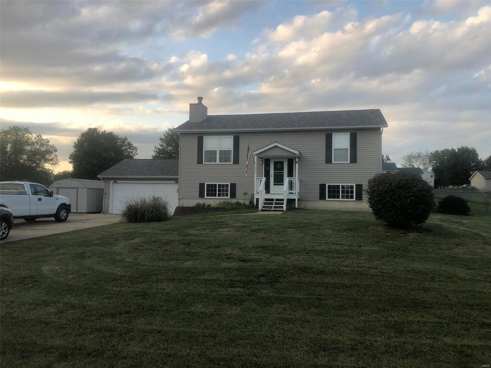 1629 Penny Lane, Union, MO 63084 Compass