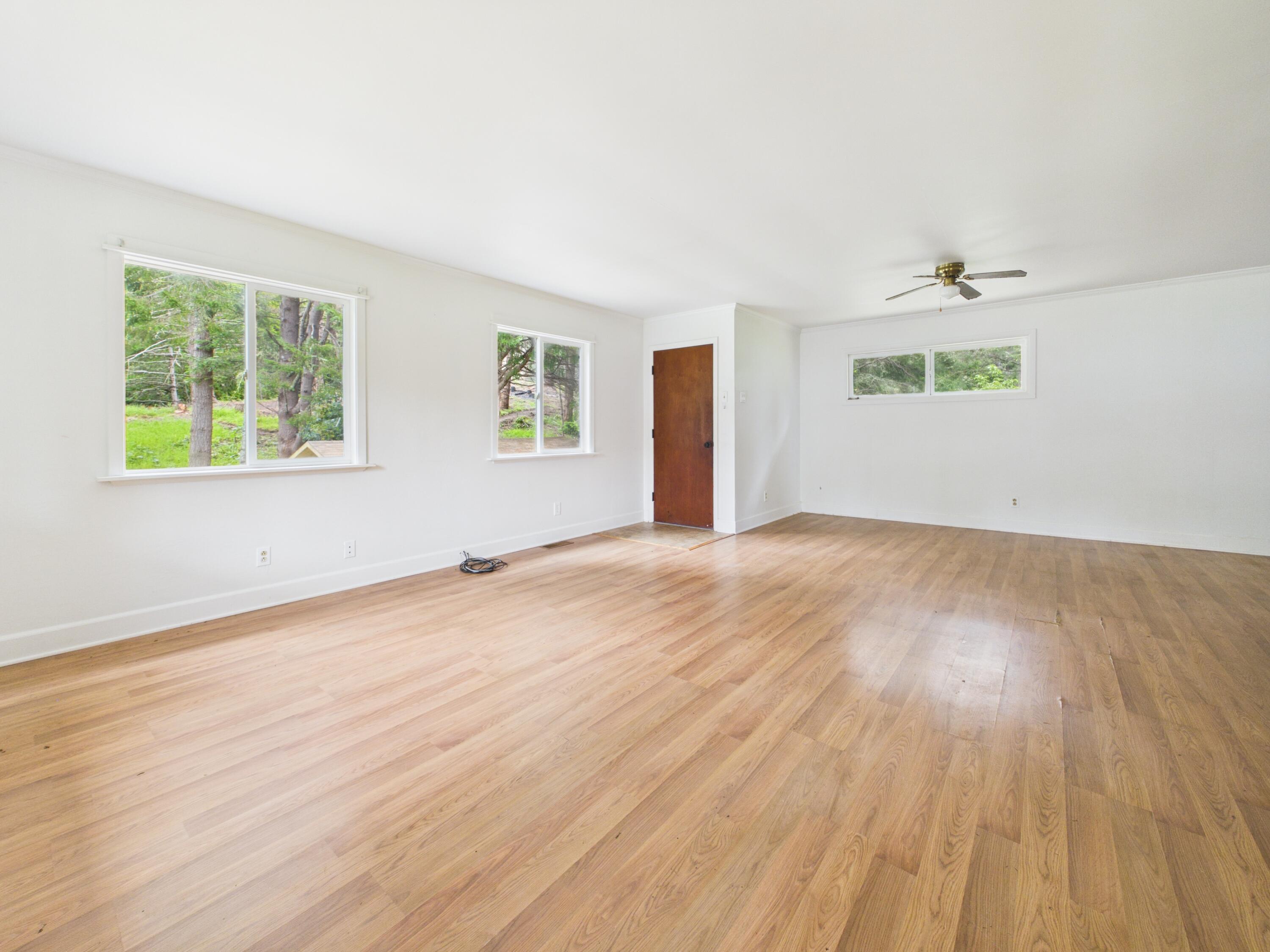 111 Beach Road Shelter Cove, CA 95589 - Photo 16 of 39