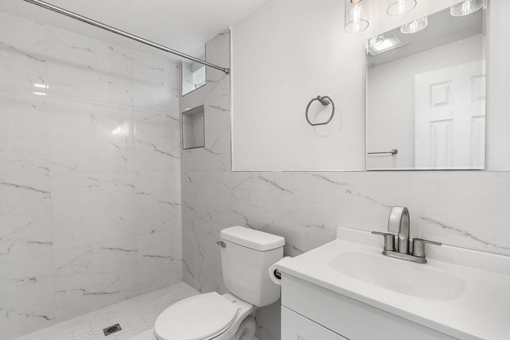 15 Fensmere Road Boston, MA 02132 - Photo 26 of 31