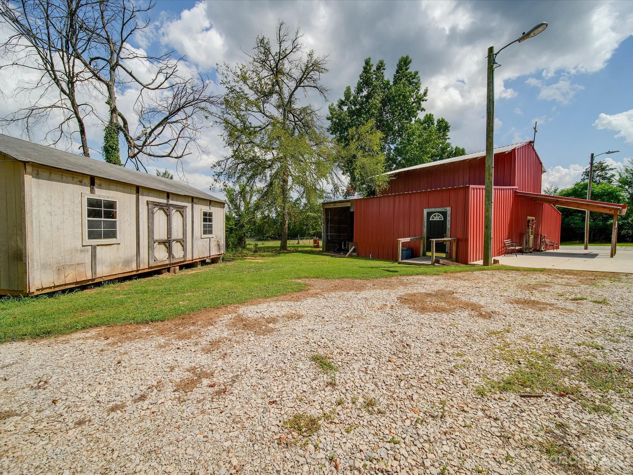 1777 Old Mill Road Richburg, SC 29729 - Photo 7 of 42 Gallery Image 7