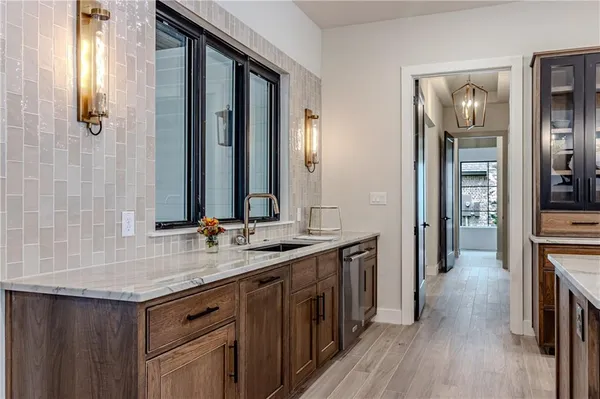 $1,575,000 | 1136 Queen Elizabeth Drive, McGregor, TX 76657