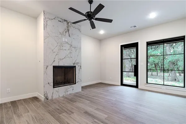 $1,575,000 | 1136 Queen Elizabeth Drive, McGregor, TX 76657
