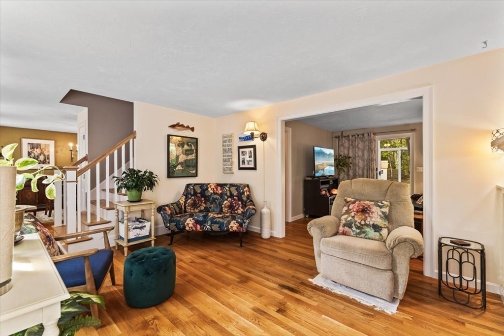89 Santuit-Newtown Road Barnstable, MA 02648 - Photo 14 of 42 Gallery Image 14
