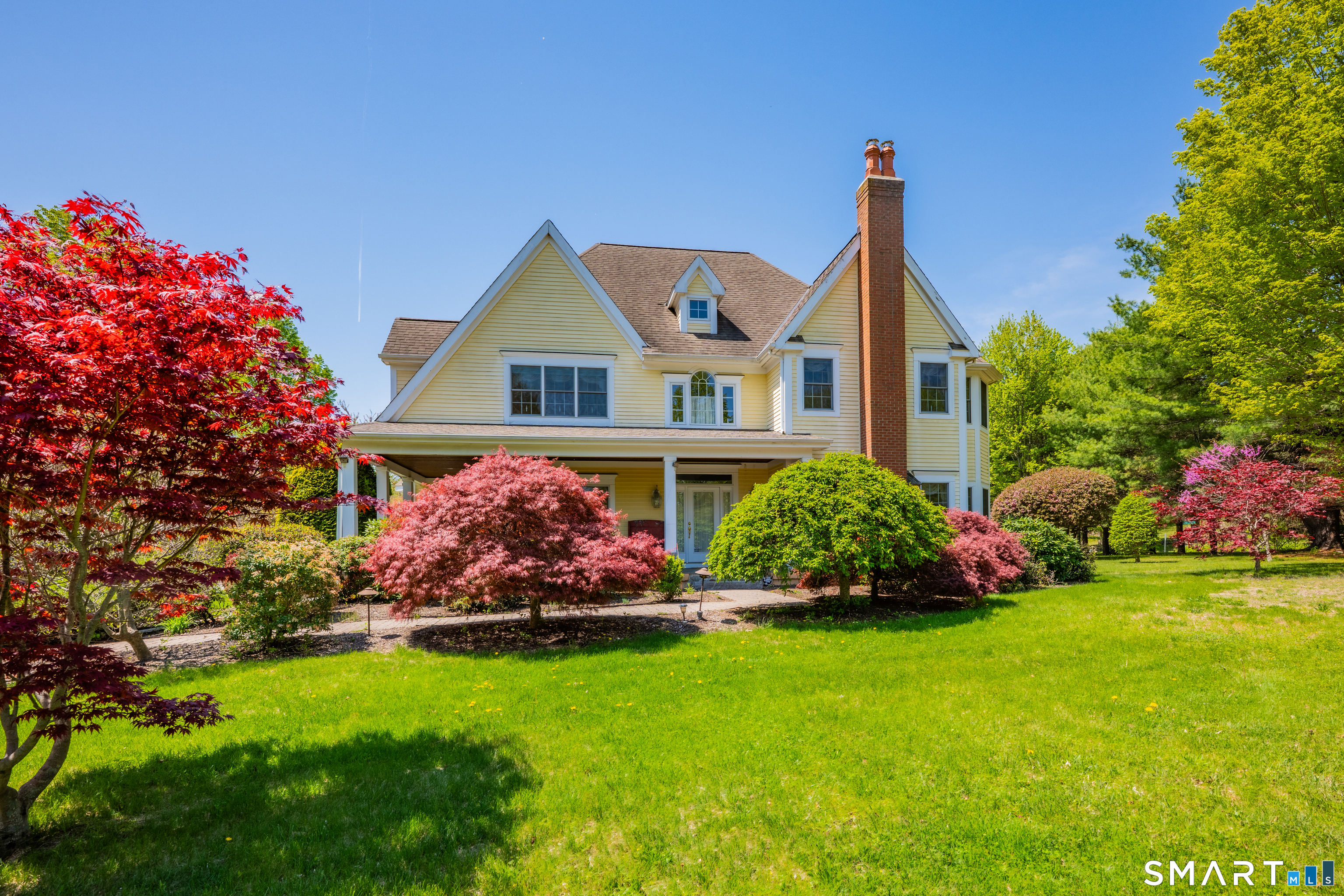 2 Ventres Way Burlington, CT 06013 - Photo 3 of 40