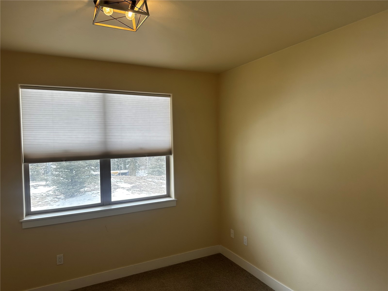 141 Wayback Drive, Unit B Keystone, CO 80435 - Photo 9 of 16 an empty room with a window