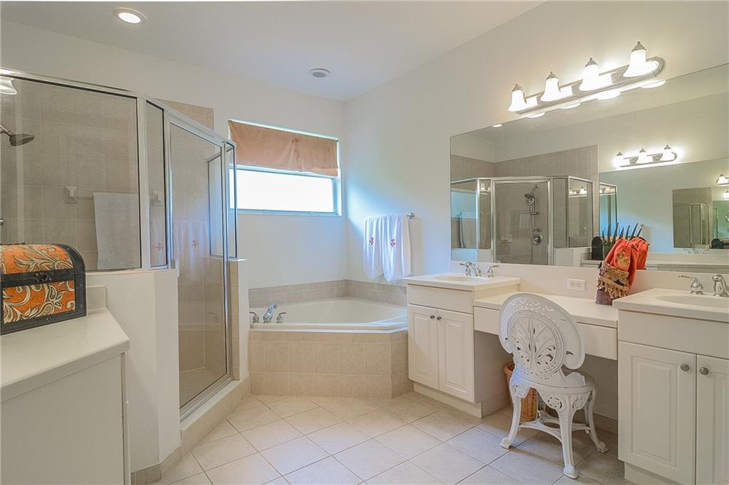 427 Southwest Walking Path Stuart, FL 34997 - Photo 17 of 24 Gallery Image 17