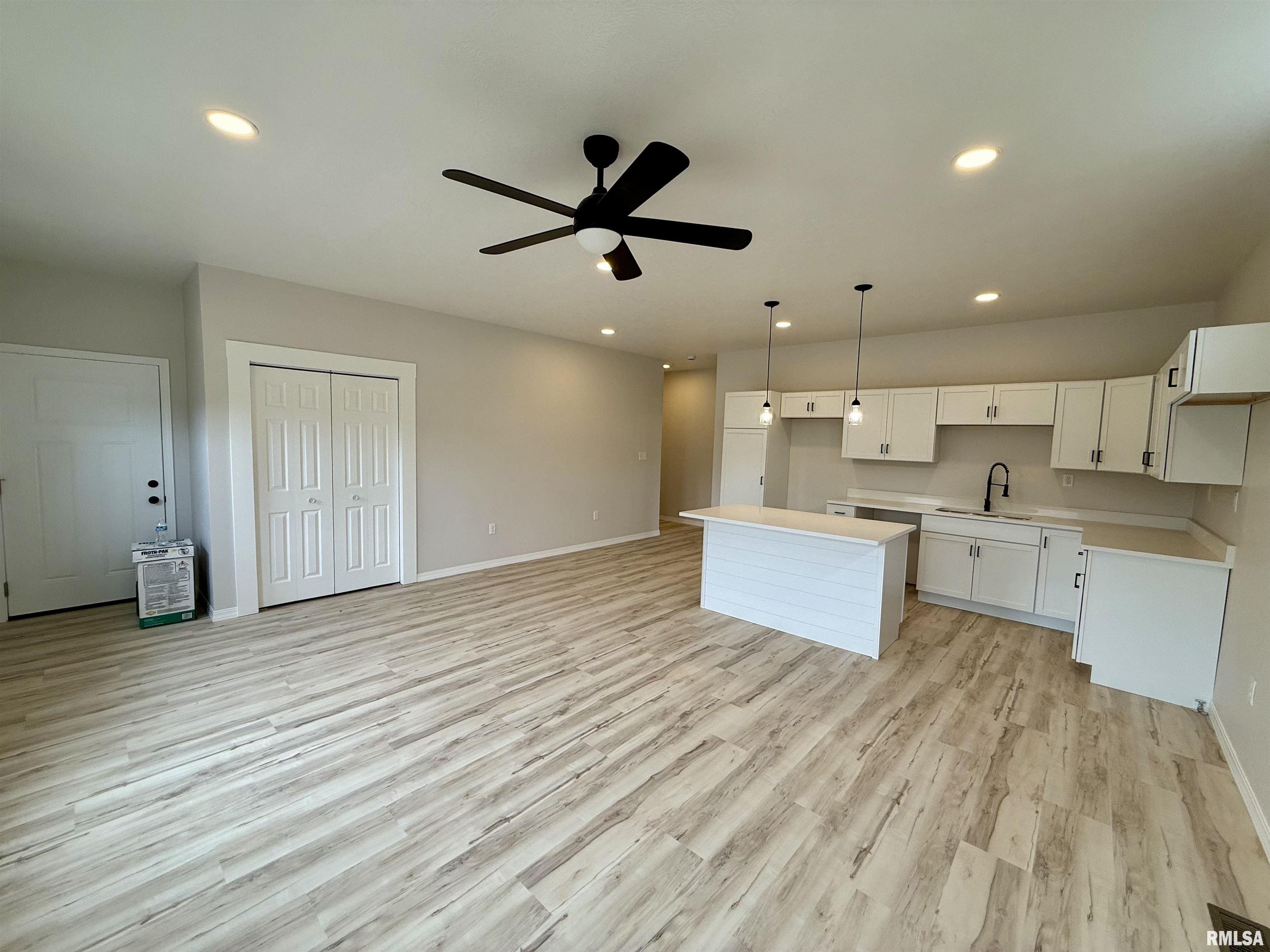 1306 Laura Lane Marion, IL 62959 - Photo 20 of 23