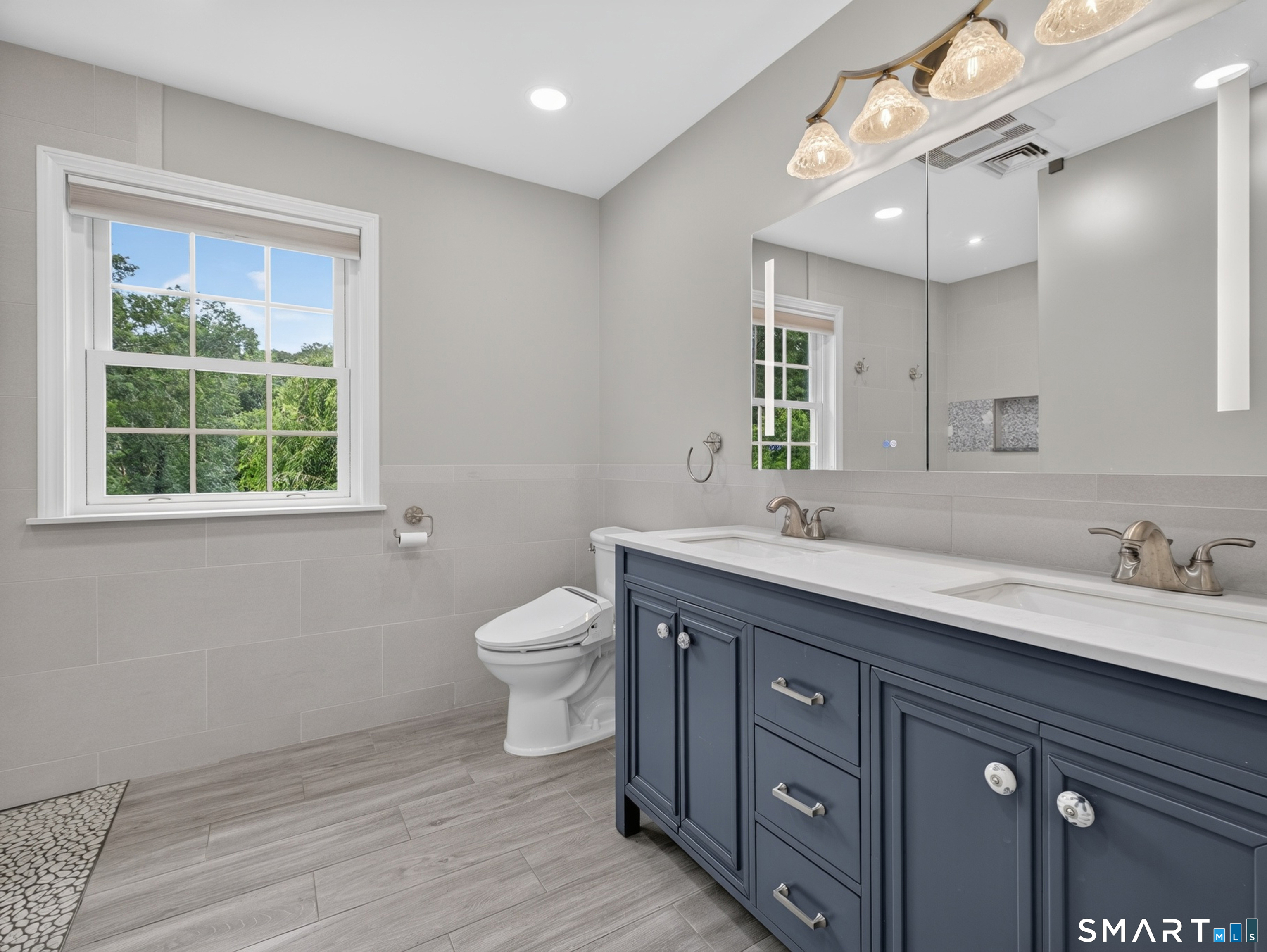 16 Cardinal Road East Lyme, CT 06333 - Photo 26 of 38