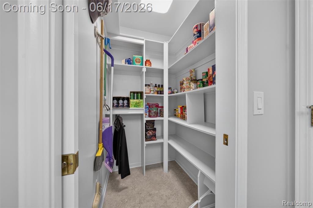 1236 Chaffer Drive Rochester Hills, MI 48306 - Photo 24 of 76