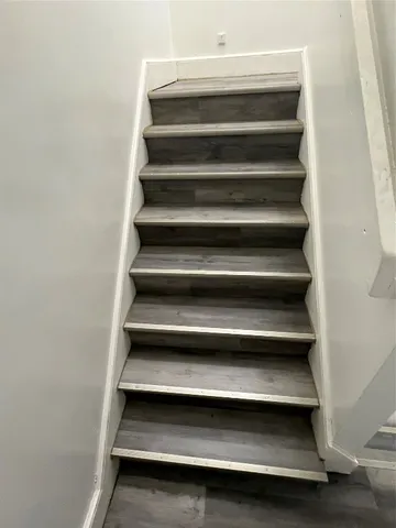 $1,250 | 207 St Charles Street, Unit 2 (SECOND FLOOR), Johnson City, NY 13790