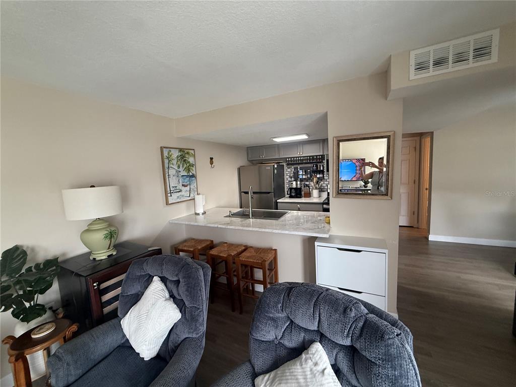 315 Medallion Boulevard, Unit H Madeira Beach, FL 33708 - Photo 16 of 60