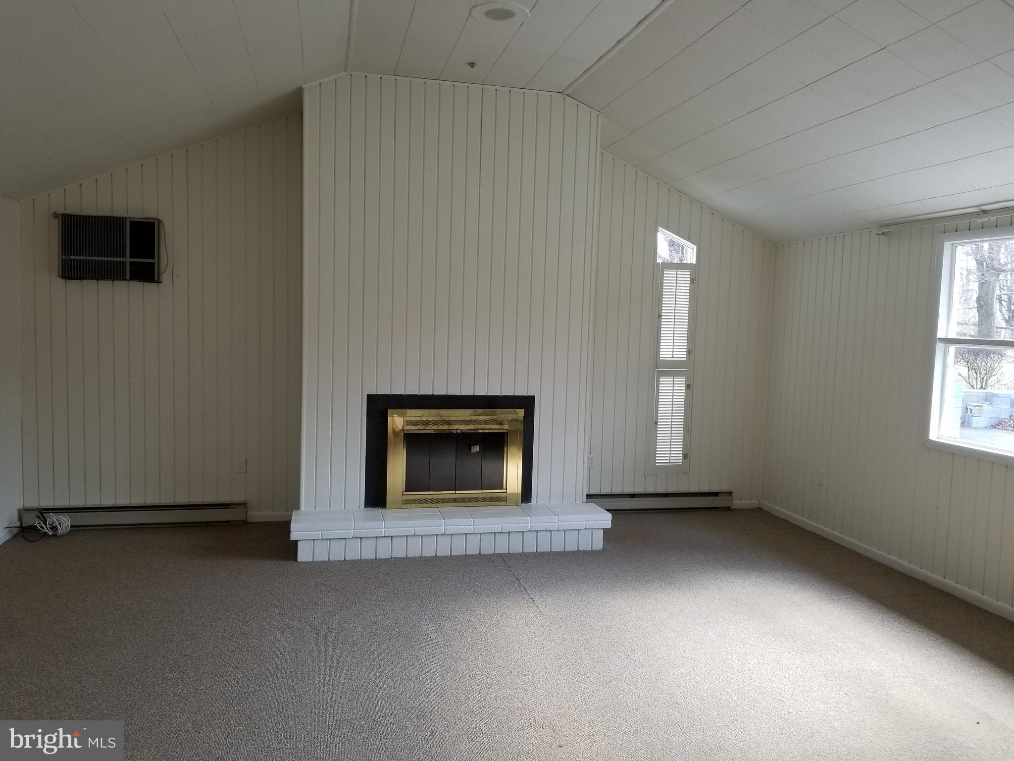 3906 Dance Mill Road Phoenix, MD 21131 - Photo 13 of 28 Family Room