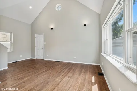$1,725,000 | 1731 West Potomac Avenue, Chicago, IL 60622