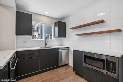 $1,725,000 | 1731 West Potomac Avenue, Chicago, IL 60622