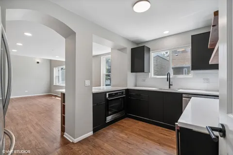 $1,725,000 | 1731 West Potomac Avenue, Chicago, IL 60622