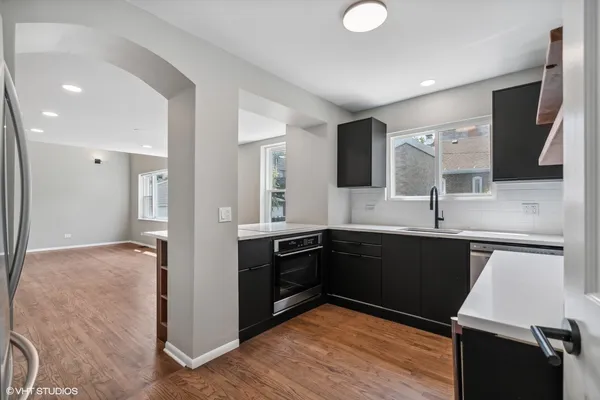 $1,725,000 | 1731 West Potomac Avenue, Chicago, IL 60622